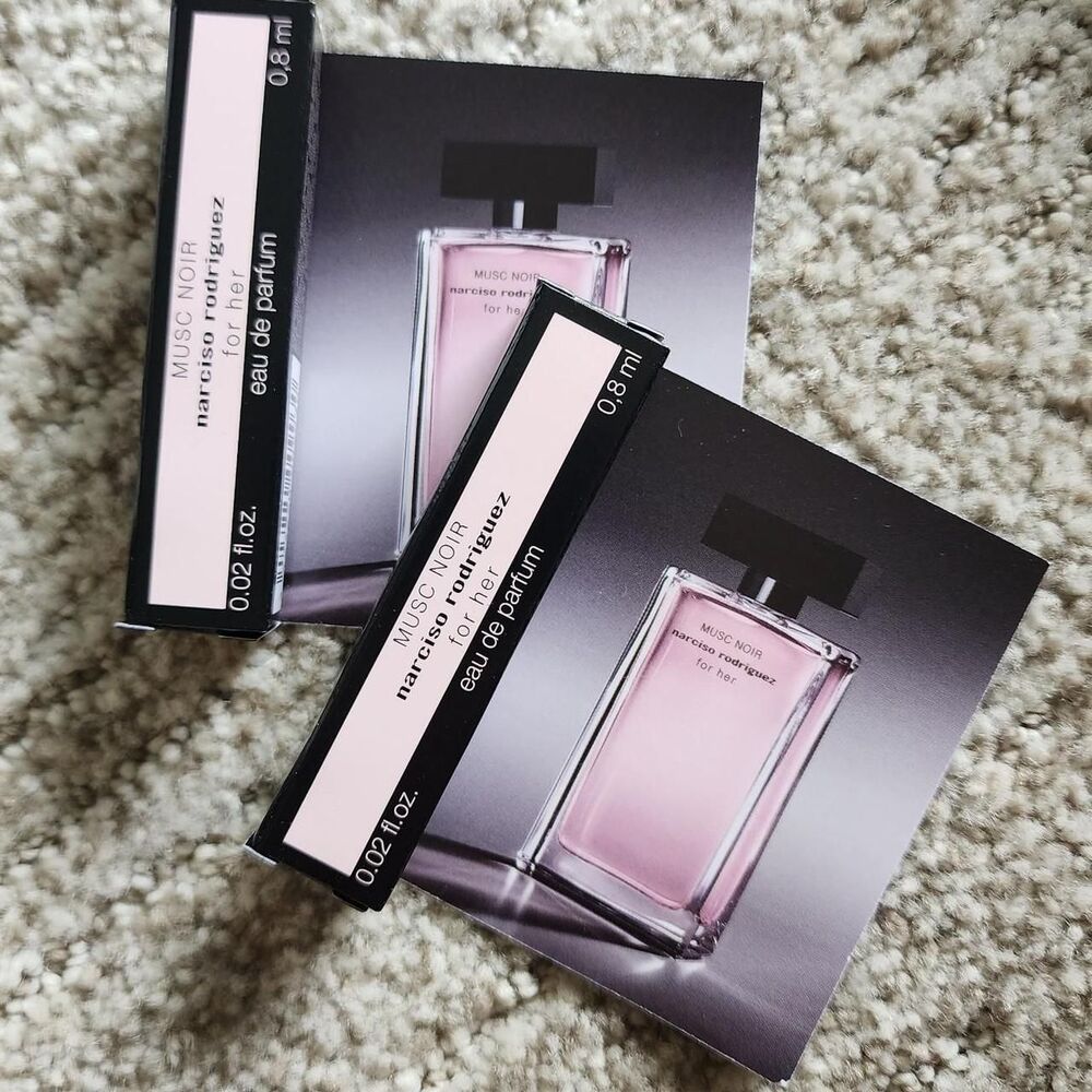 Narciso-rodriguez Pink and Purple Fragrance set of 2